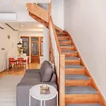 Private House Oldcity بيت للعطل